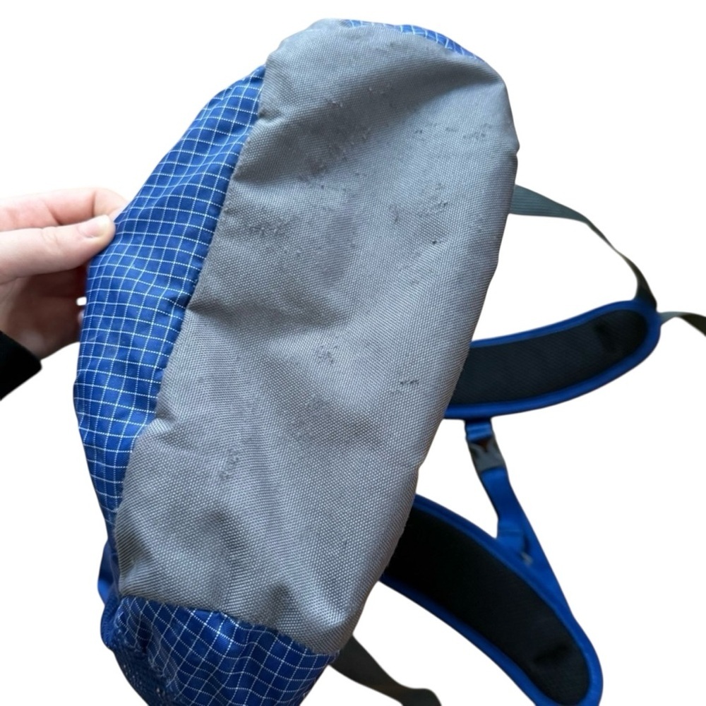 Lands’ End Boys Blue and Green Backpack - Picture 5 of 7